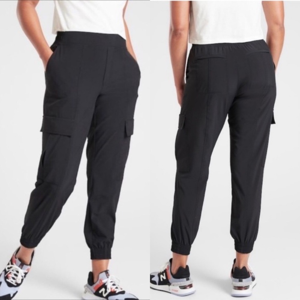 ATHLETA CHELSEA BLACK UTILITY JOGGER SIZE 12